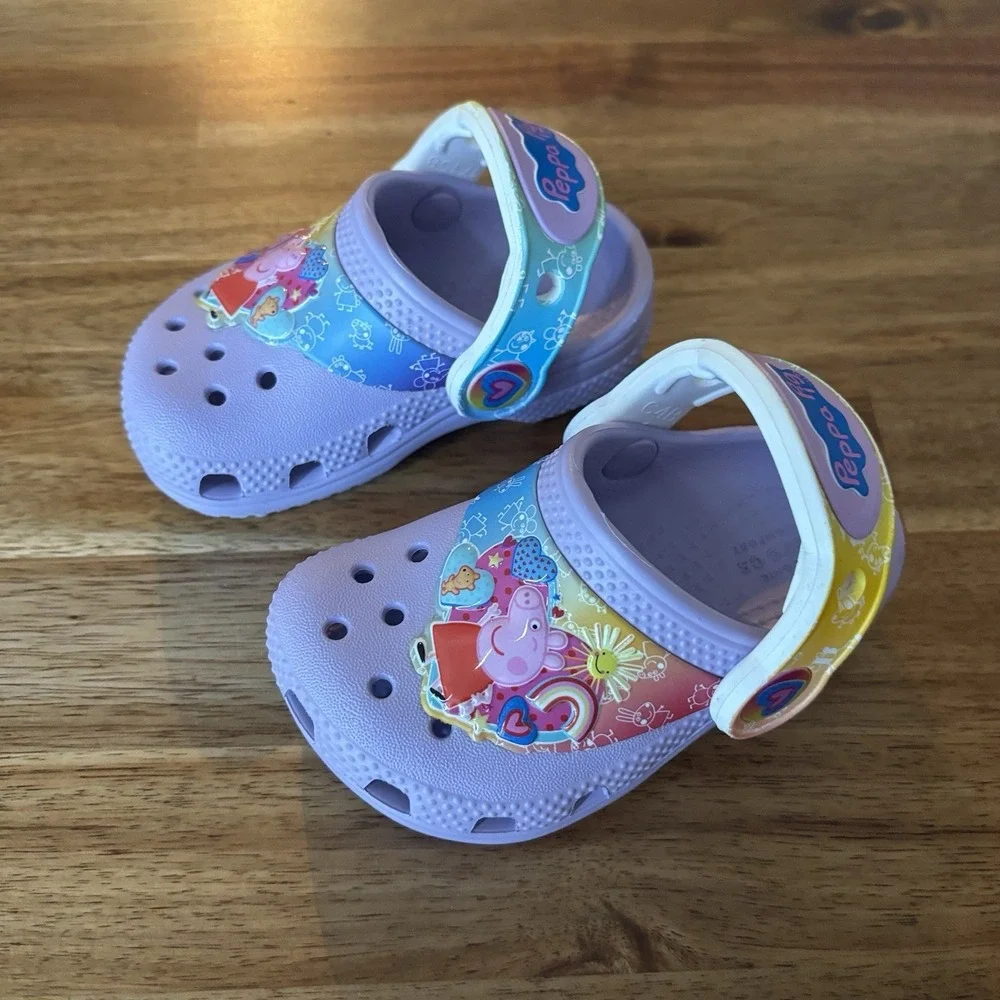 Crocs Peppa Pig Toddler Girl Size 4 C Purple Rainbow Vacation Beach NEW NO TAGS‎